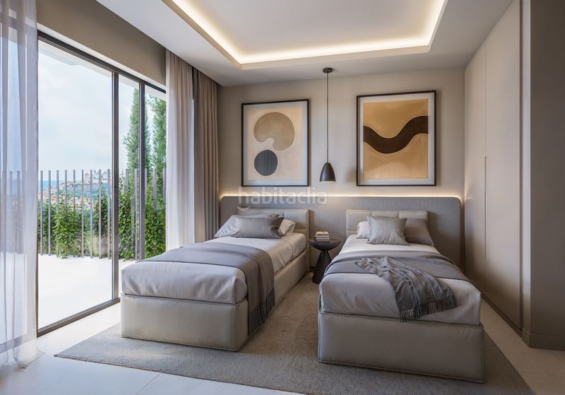 Foto 020fa123-93ed-40fb-88e2-6abe30d2175c. Casa amb aparcament piscina a Casares pueblo Casares