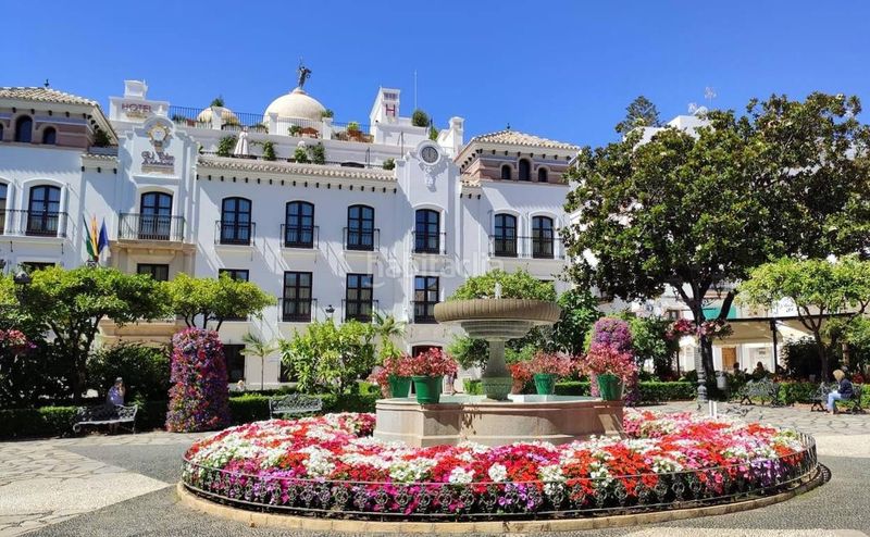 Foto 73133f20-a3ef-40c1-abc8-fa214d89a00a. Casa amb aparcament piscina a Casares pueblo Casares