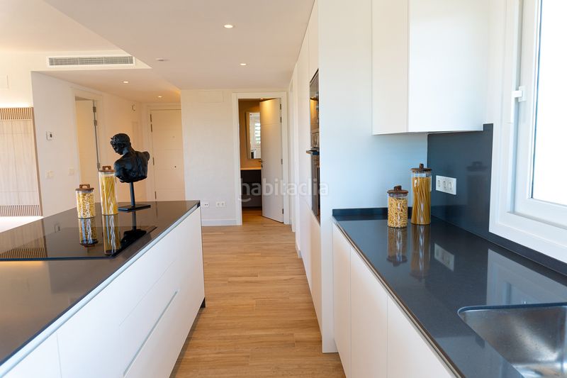 Foto ccbac9a8-9527-40f9-85b8-e849be8c049c. Apartament amb calefacció aparcament piscina a Casares pueblo Casares