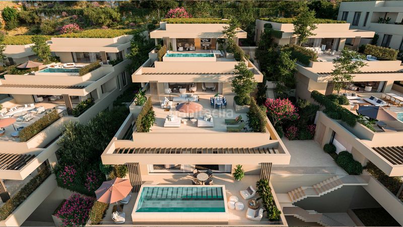 Foto a3b0deec-143c-46c6-ba12-08fc2245d5ea. Casa amb calefacció aparcament piscina a Casco Antiguo Marbella