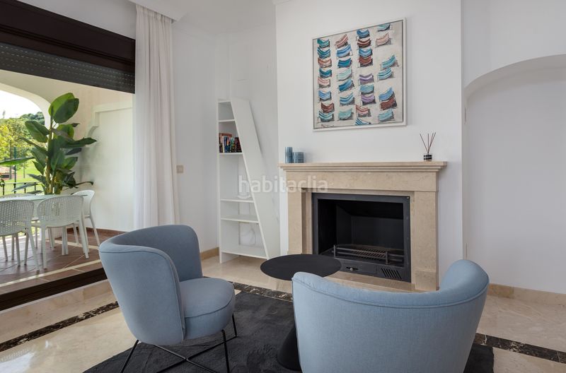 Foto d6b327a1-44e8-47b7-bb5a-5a8ada6f86ac. Casa amb calefacció aparcament piscina a Centro Estepona