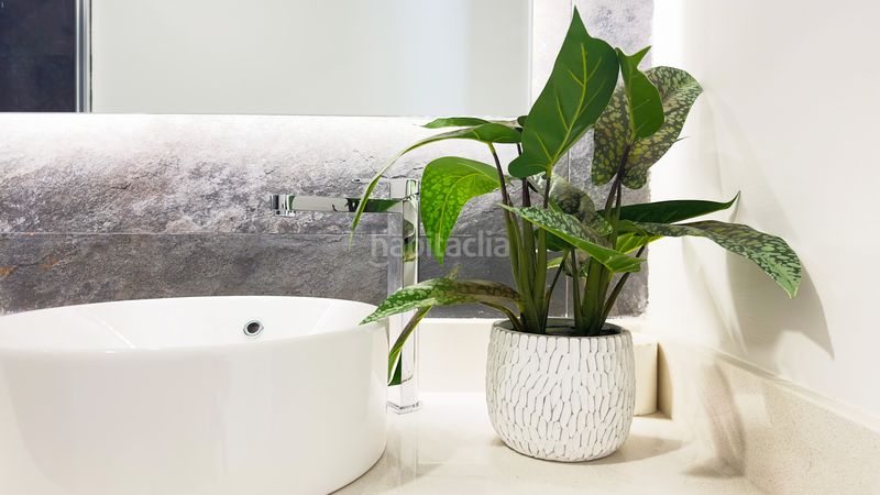 Foto ab282fc2-9690-45f9-a589-6a09d4b9b1a3. Apartament amb calefacció aparcament piscina a Casares pueblo Casares