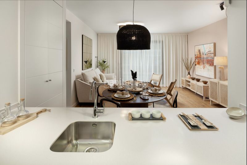 Foto 0dfd40de-e99e-49f7-9b04-a579577f4998. Apartament amb calefacció aparcament piscina a Centro Estepona