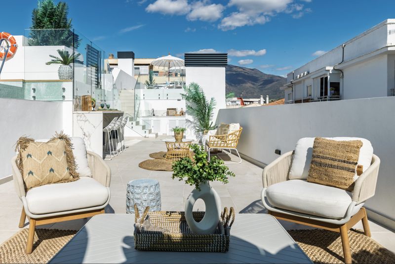 Foto c8cdbc86-d498-4e2e-a134-2608bb705350. Apartament amb calefacció aparcament piscina a Centro Estepona