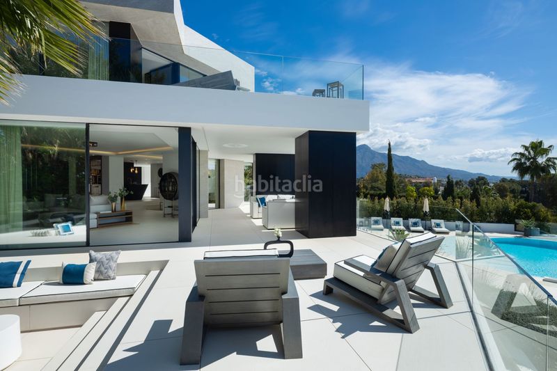 Foto a8e2dd68-1f64-41ce-bca1-2df90eea6b61. Casa amb calefacció a Casco Antiguo Marbella