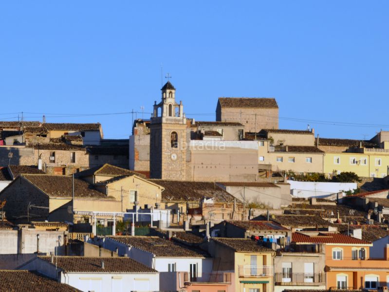 Foto 9b902252-f55c-41ec-be4e-fb665b781b5c. Pis amb xemeneia calefacció a Torre de les Maçanes (la)