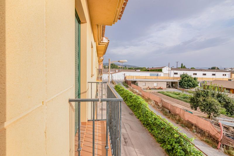 Foto e53f6da0-c062-4cfa-a980-babfba8e753b. Casa adossada a rosa chacel 14 a Urbanizaciones Alhendín