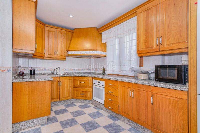 Foto a680181f-2f9f-4c92-8e8b-04d38b08528d. Casa adossada a sagitario (am) 1 a Ambroz Vegas del Genil