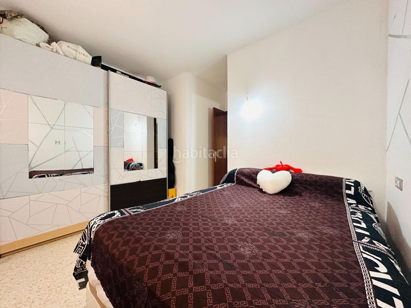 Foto d9356c47-cd1f-48f1-9d34-0947ed96ce97. Piso en calle calle pintor soriano quirós 18 en Almanjáyar Granada