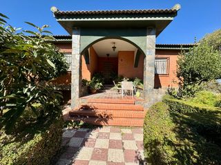 Casa  Carmen morcillo 74. Casa de campo y terreno rústico