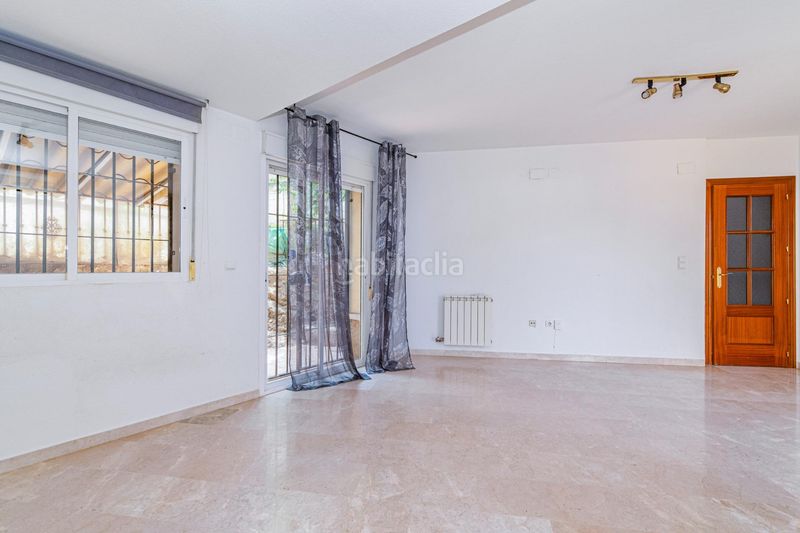 Foto bc25f9af-eb1a-483b-b449-f2d866caf97a. Casa adossada amb aparcament a Barrio de la Vega Monachil