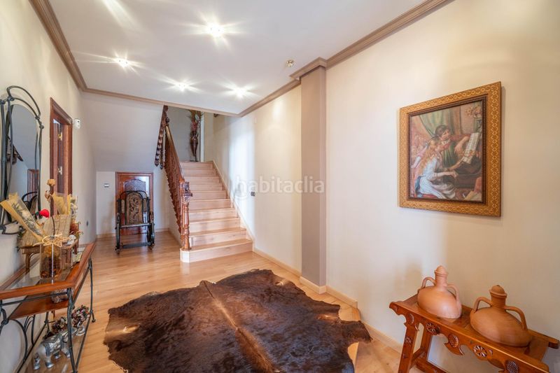 Foto a7268951-4b7d-434f-9aea-688c9a1baaad. Casa amb aparcament a San Francisco - El Chorrillo Gabias (Las)