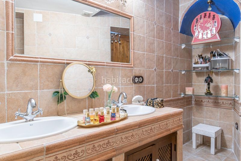 Foto 49ed720b-cd4a-4f59-aed5-06e0569592cc. Casa a Barrio de Albaicín Granada