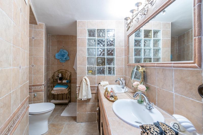 Foto ce4290a6-a6ab-4a91-bf1f-bb724f8e5a2e. Casa a Barrio de Albaicín Granada