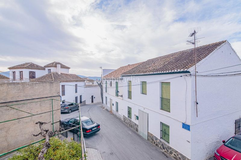 Foto 8d396643-ea2d-449c-b65d-2d03895bdf40. Casa aparellada amb aparcament a Lecrín
