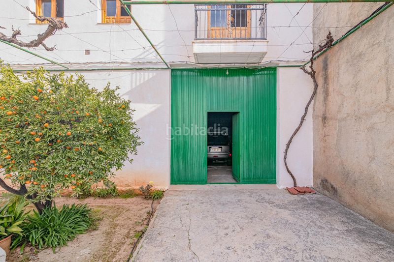 Foto 95f9815a-3837-46a7-b2bf-83aaa62fe056. Casa aparellada amb aparcament a Lecrín