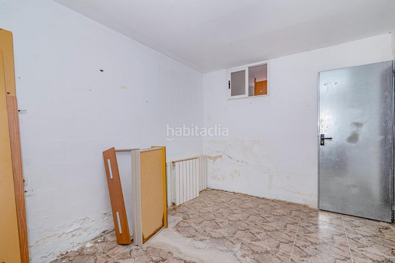 Foto a731acb0-1395-41a1-9d5c-826e25312e92. Casa bifamiliare con parcheggio in La Zubia Ciudad Zubia (La)