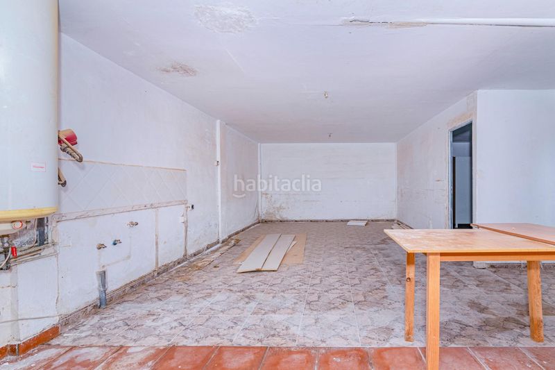 Foto b9520f57-d999-4a71-912c-b418a78514fb. Casa bifamiliare con parcheggio in La Zubia Ciudad Zubia (La)
