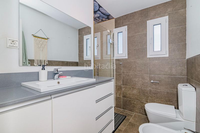 Foto 0f3061e1-5e3d-4c8b-9050-7befbe1c7bc1. Casa adossada a Barrio de la Vega Monachil