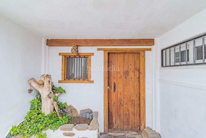 Foto 118b7be7-3ba8-41a8-9bc4-f443430e3610. Casa adossada a Barrio de la Vega Monachil