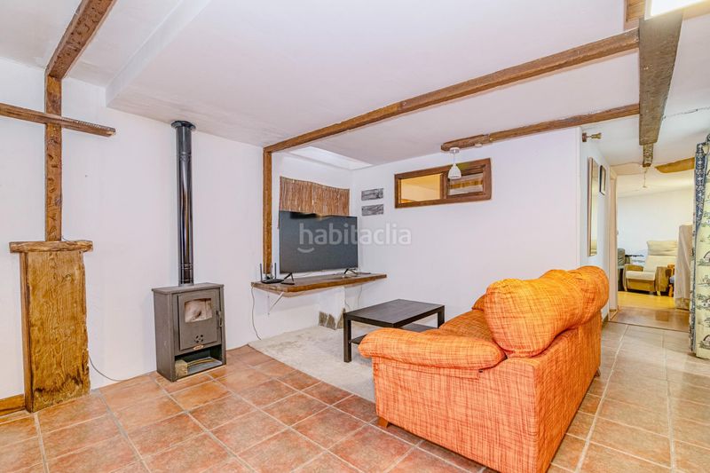 Foto 26695cfc-47eb-401d-94b2-9fc32d9f8046. Casa adossada a Barrio de la Vega Monachil