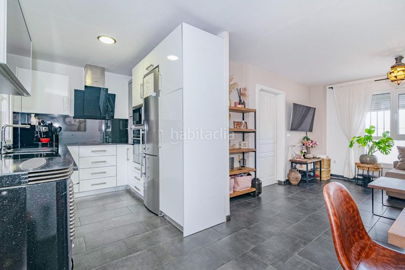 Foto 54a0997b-c2de-4888-9476-0579ae02d180. Casa adossada a Barrio de la Vega Monachil