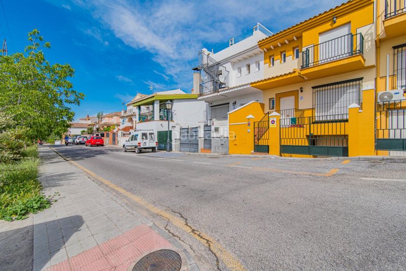 Foto 708ce4d9-7cdb-4bfb-a837-f22eb1c4f5d3. Casa adossada a Barrio de la Vega Monachil