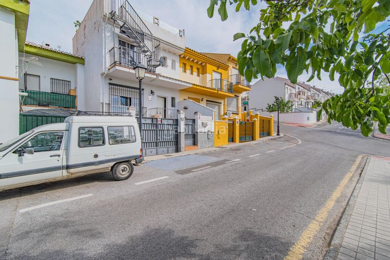 Foto 7e26d040-72ca-4c5e-9fd8-9b28bca334e9. Casa adossada a Barrio de la Vega Monachil