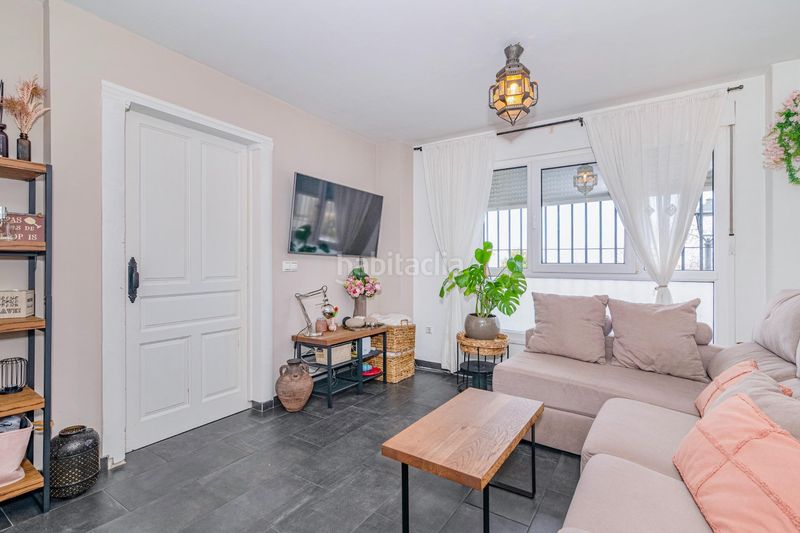 Foto 9025da46-ac52-4b81-a899-5c0a63cbe72c. Casa adossada a Barrio de la Vega Monachil