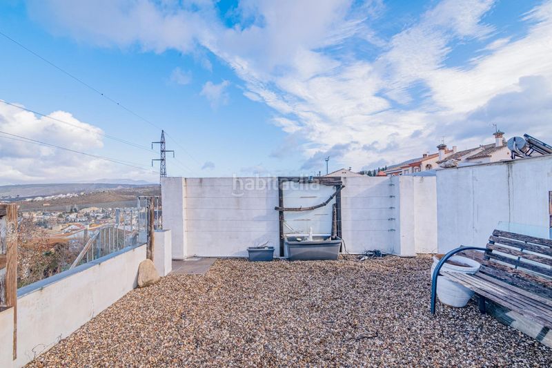 Foto b65959c3-76e2-43a4-bbec-0660cd2550c2. Casa adossada a Barrio de la Vega Monachil