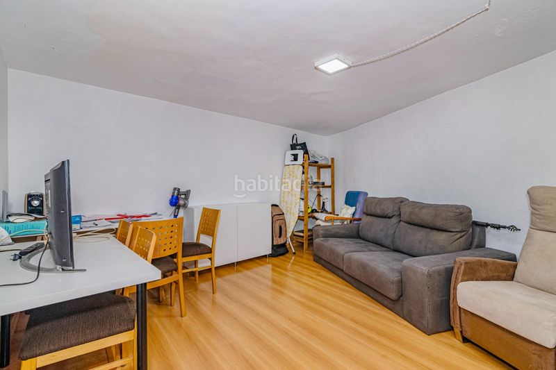 Foto f5ad3a3a-36c8-46c4-a30d-f83b949a1171. Casa adossada a Barrio de la Vega Monachil