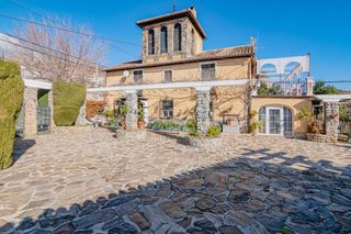 Casa  Carretera de murcia 90. Espectacular chalet en huétor santillán, junto a la carretera de