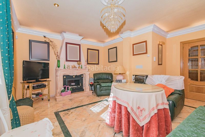 Foto bd8e95a5-a4cd-4089-849a-8c5891285dc0. Xalet a calle molinillo a Ogíjares