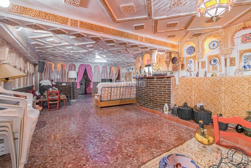 Foto f0cd9cb3-273f-4b2e-9de2-ba3e01632242. Xalet a calle molinillo a Ogíjares