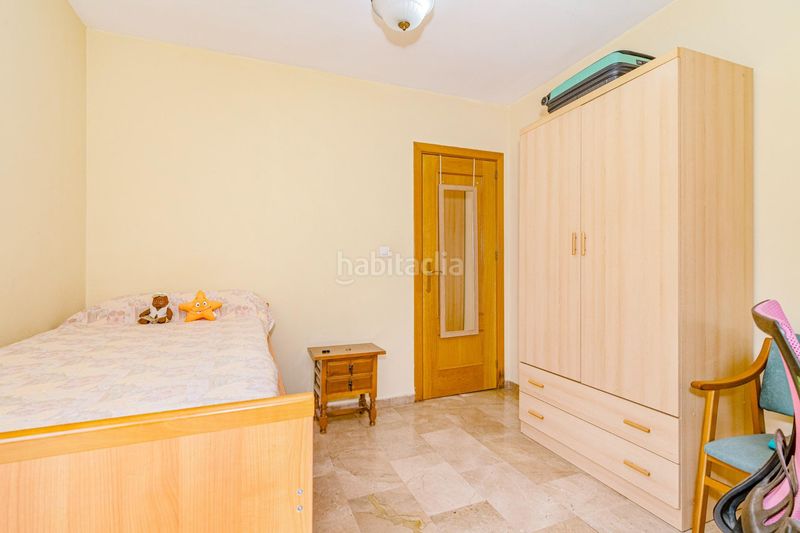 Foto c9a74f70-0984-4385-97e8-67adeacdd38e. Pis amb calefacció a San Ildefonso Granada