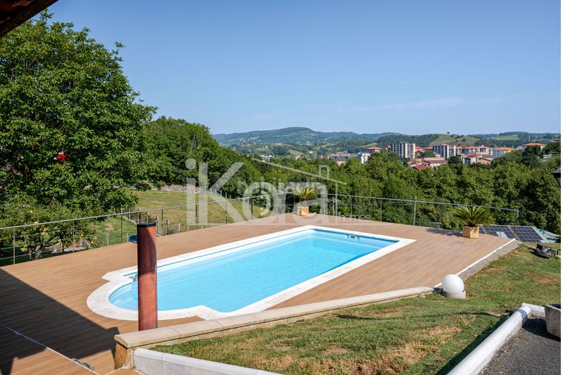 Foto 555a9028-5bcc-42fa-ac19-47da00caf9d1. Xalet a urnieta bidea 3 a Lasarte - Oria