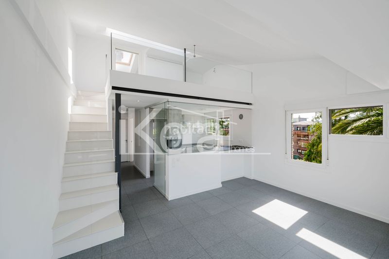Foto b604577b-0289-4b12-9dd4-e9ed495eedf3. Duplex in heriz pasealekua 99 in Antiguo Donostia - San Sebastián