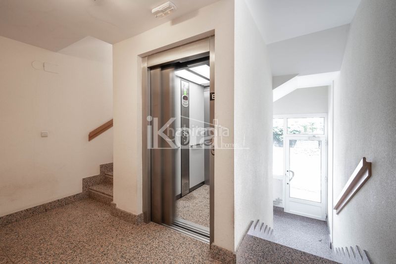 Foto a9915613-a1d0-420f-b4e5-9940fd87ee3b. Planta baixa amb calefacció aparcament a Aduna
