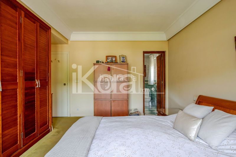 Foto ba33254e-92c2-4f85-86af-b88cae9e89f1. Xalet amb aparcament a Usurbil