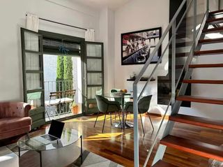Location Appartement  Carrer del pou rodó 4. Increíble duplex, situado en el centro de girona justo delante d