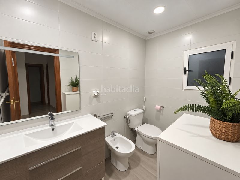 Foto 7bf94ff9-9e5c-4565-8cbf-7515657aa539. Casa amb piscina a Albalat dels Tarongers