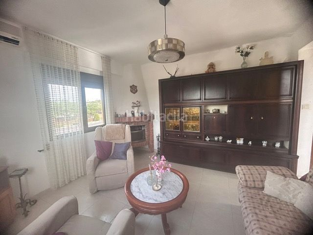 Foto 2b8ab559-0851-4258-8557-b5ee155d7cbd. Casa a Corinto-Almardà Sagunt