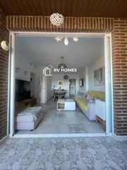 Etagenwohnung in Centro. Exclusiva vivienda reformada en cánovas, cáceres