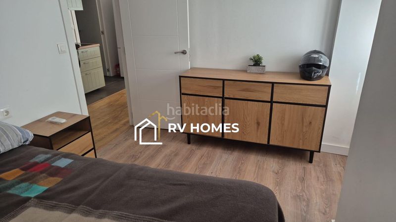 Foto b8ccb624-874e-4e45-b3fd-73f3e21d6d17. Apartament amb calefacció a Casco Antiguo Cáceres