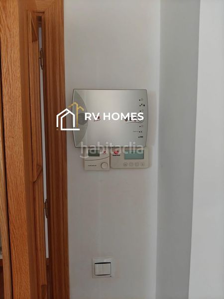 Foto 5251dc4f-adc9-4191-8930-e77fe1e92c1d. Rent flat with heating in Centro Cáceres