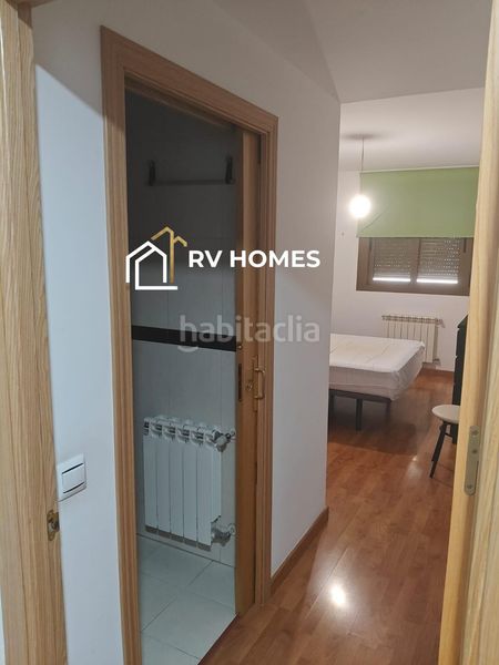 Foto 99ec018a-3031-458d-88a3-e2bbbf6c747e. Rent flat with heating in Centro Cáceres