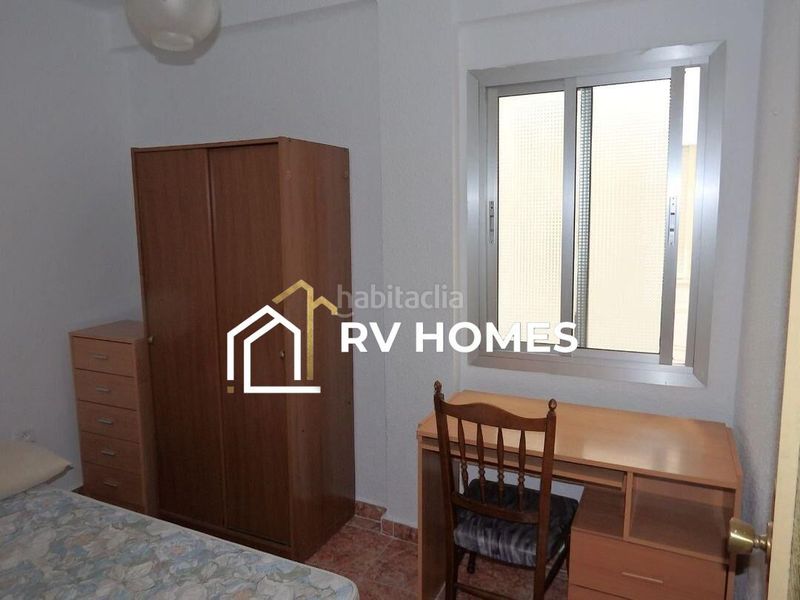 Foto b60dc8a8-b56b-4cb9-a7a3-d2f73f1692ff. Rent flat in Centro Cáceres