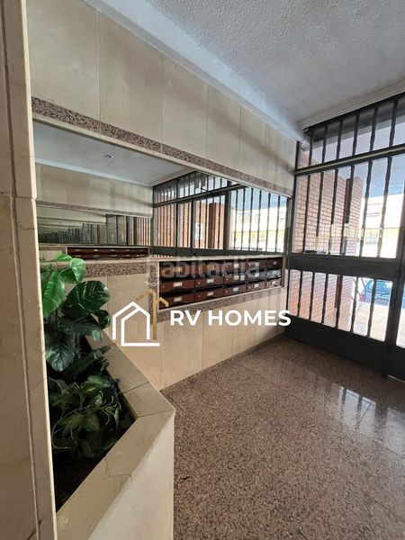 Foto bf84b246-28ac-4230-b4c3-0a20ddbd0aa2. Rent flat in Centro Cáceres