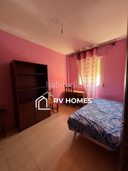 Foto e04f6bf8-f59f-4b43-a23b-d448479569e5. Rent flat in Centro Cáceres