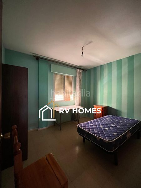 Foto ffbf8b06-1e2f-4509-ac8f-13c7b7550e19. Rent flat in Centro Cáceres